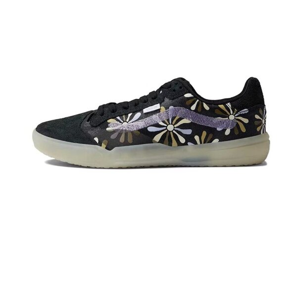 Vans Evdnt Ultimate Waffle Divine Floral Black, size 7.5 - Picture 1 of 11
